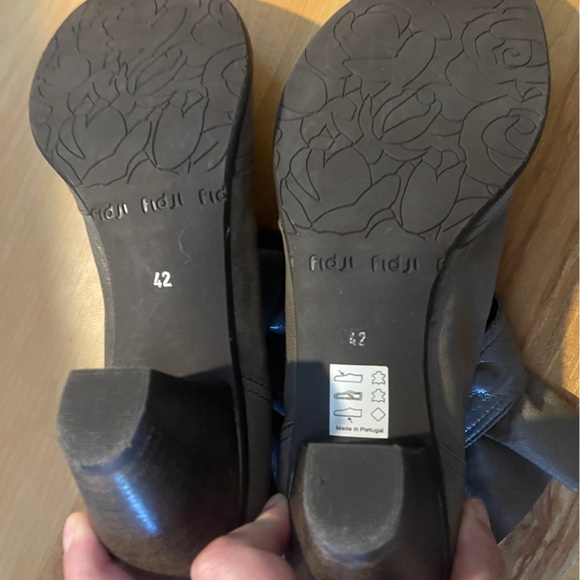 Fidji Gray Leather Bootie Size 11/42 - Picture 6 of 6